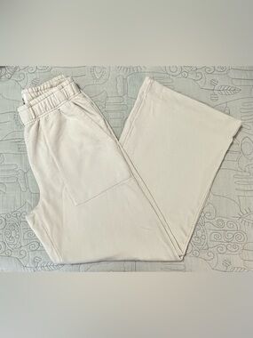 MATE the Label Organic Fleece Straight Leg Sweatpant Bone Cream NWT Size S